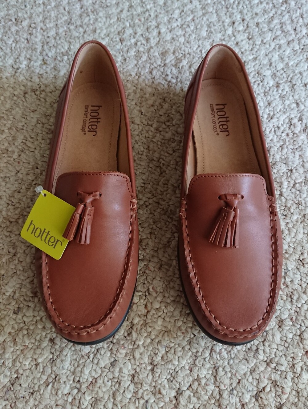 Hotter Alice Tassel Loafers in dark tan brown leather size 9